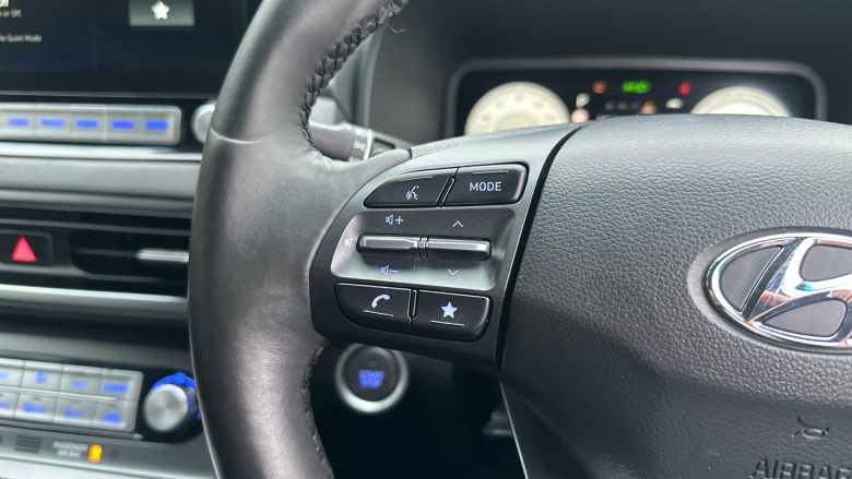 Hyundai KONA 100kW Premium 39kWh 5dr Auto Electric Hatchback